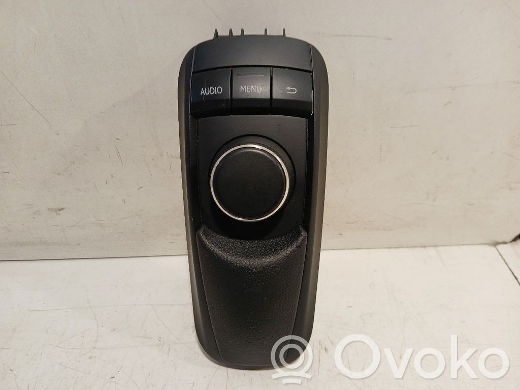 Central console control unit   8478076150