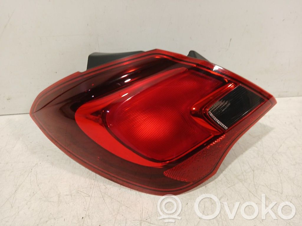 Opel Corsa E Takavalot 