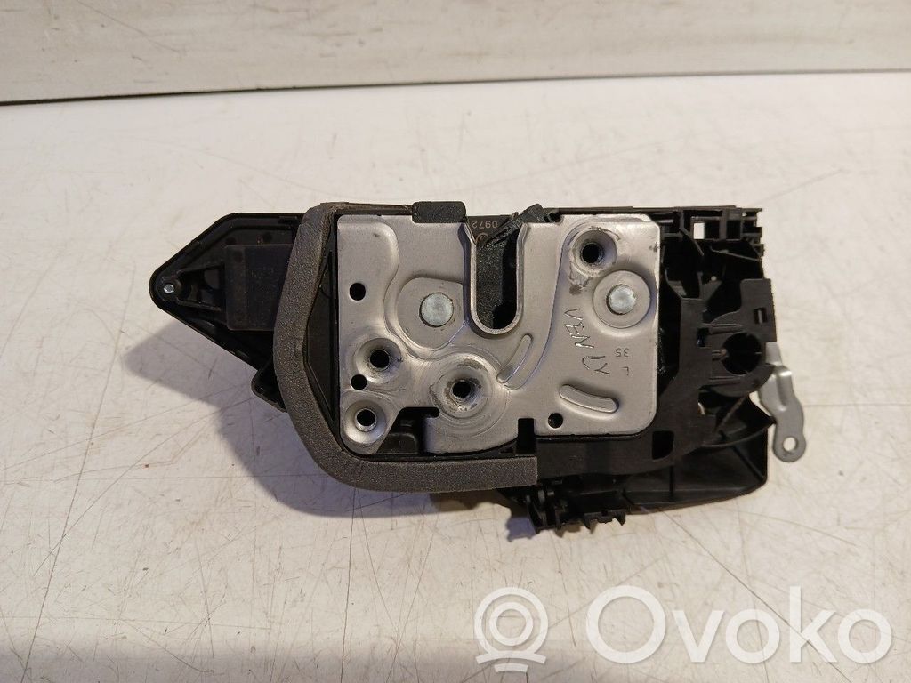 Volvo XC40 Etuovi 