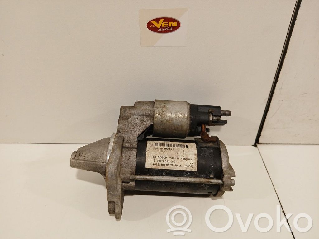 Opel Corsa E Starteris 