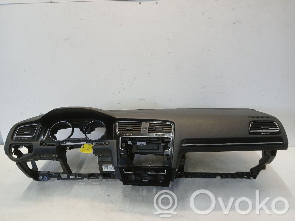 Volkswagen Golf VII Bord