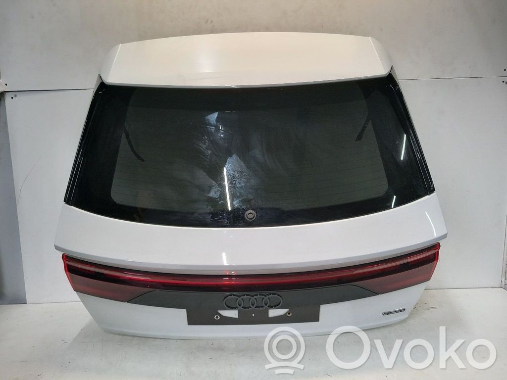 Couvercle de coffre