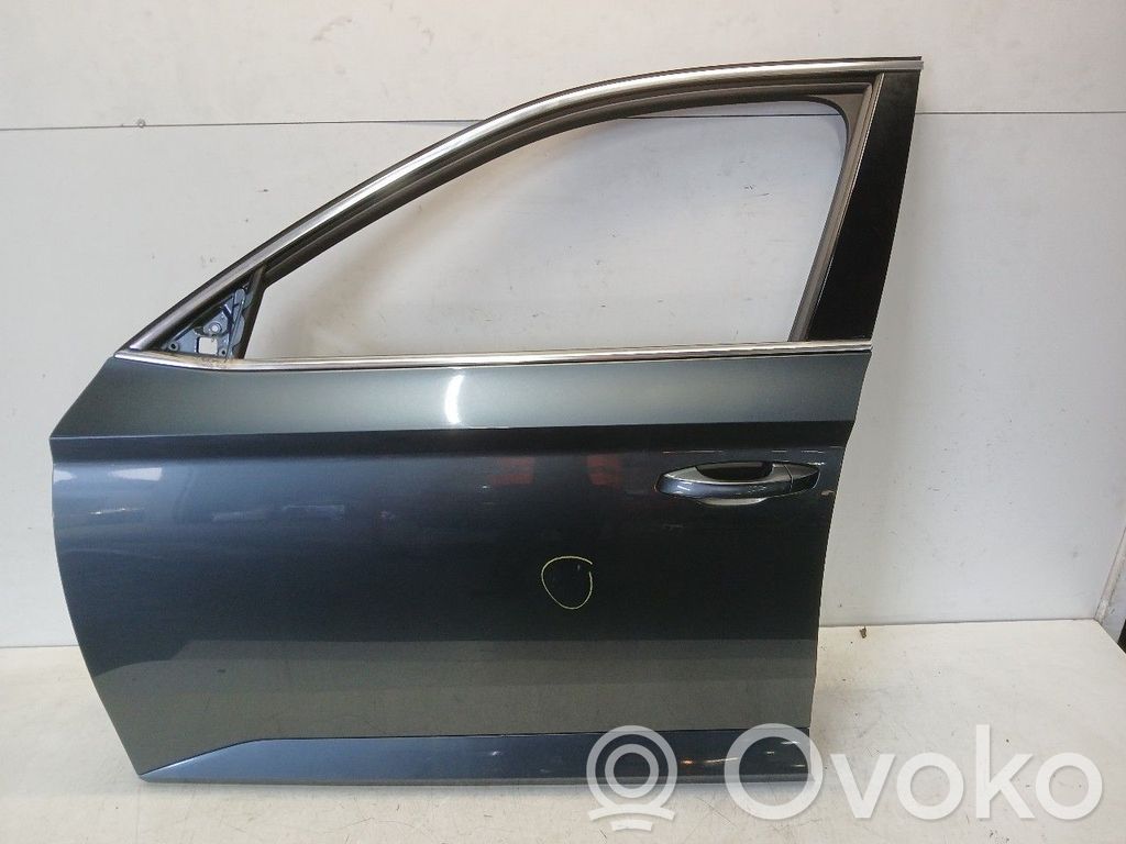 Skoda Superb B8 (3V) Puerta delantera 