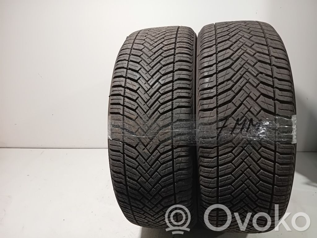 Anvelopă iarnă R16