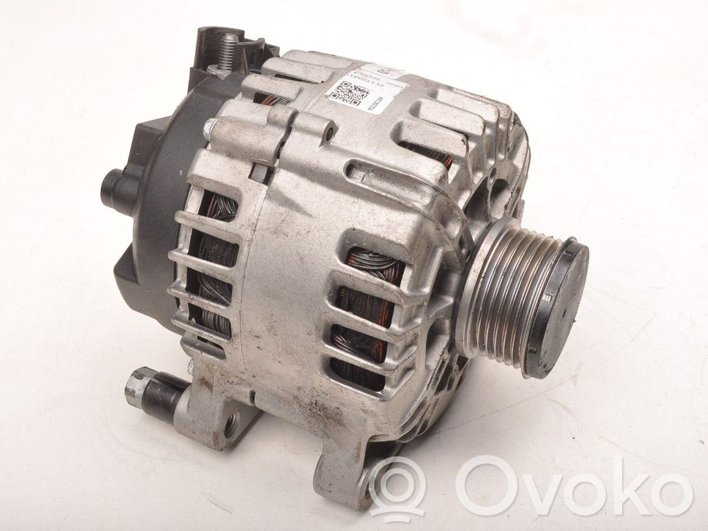 Volvo V40 Ģenerators 
