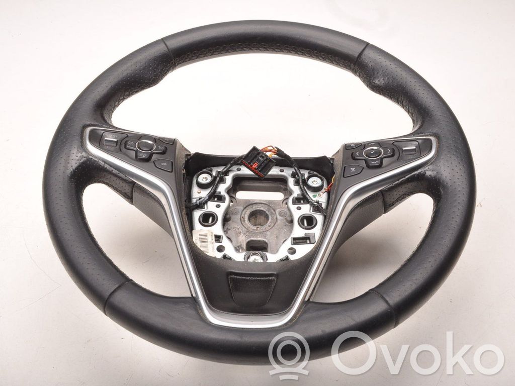 Opel Insignia A Steering wheel 