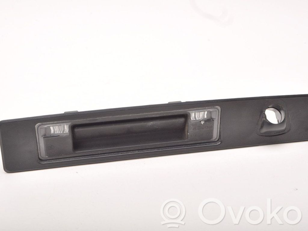 Tailgate/boot open switch button   32394644