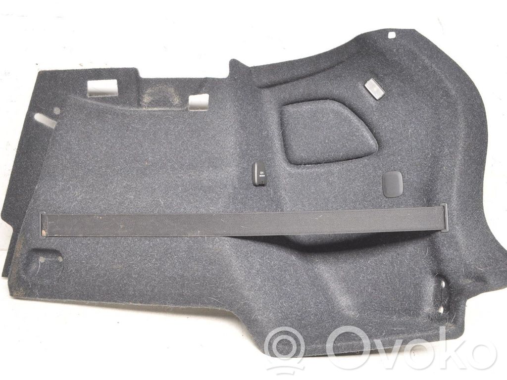 Volvo XC40 Rivestimento pannello laterale del bagagliaio/baule 