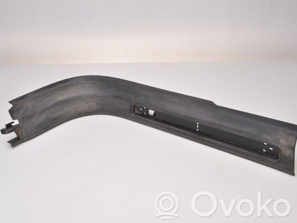 Volvo XC60 Foot area side trim 