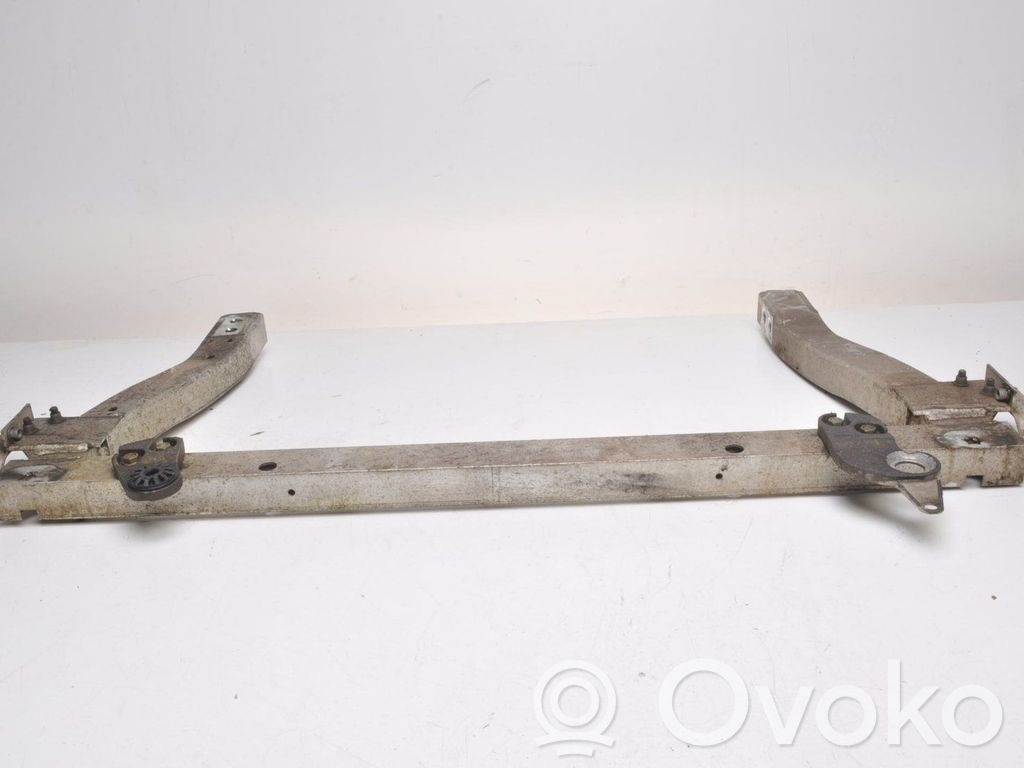 Opel Corsa E Traverse inférieur support de radiateur 