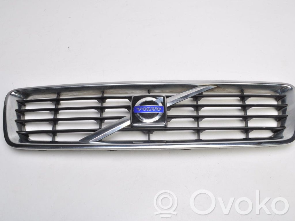 Volvo C30 Front grill 