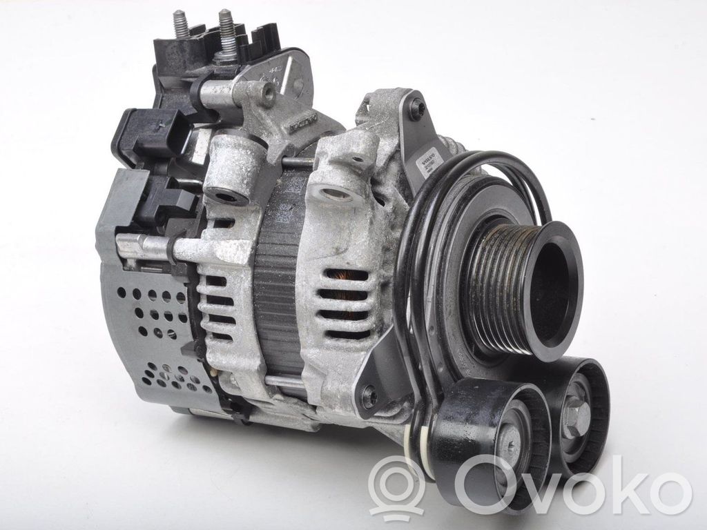 Volvo XC40 Generatore/alternatore 