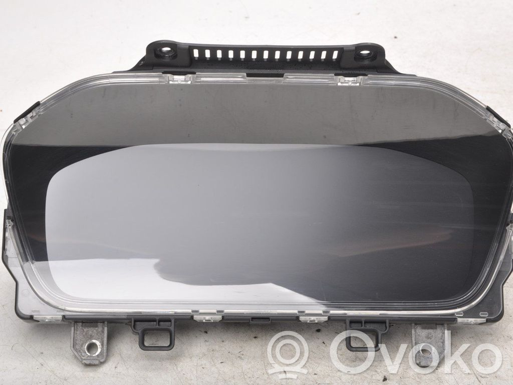 Volvo XC40 Speedometer (instrument cluster) 