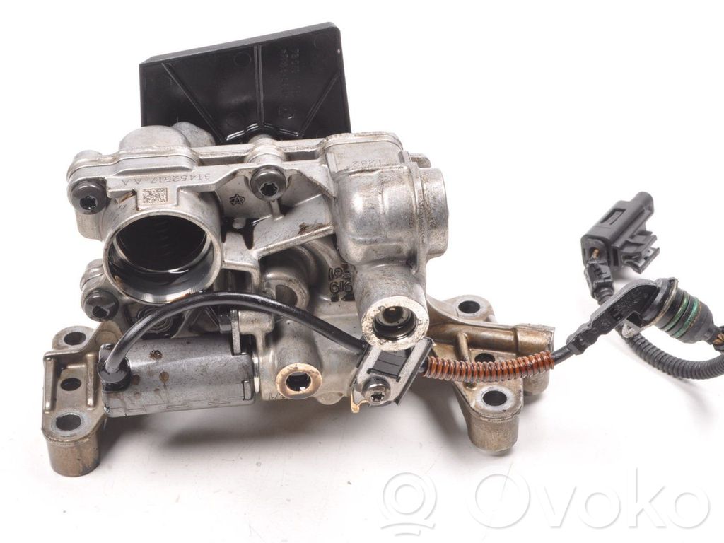 Volvo V40 Bomba de aceite 