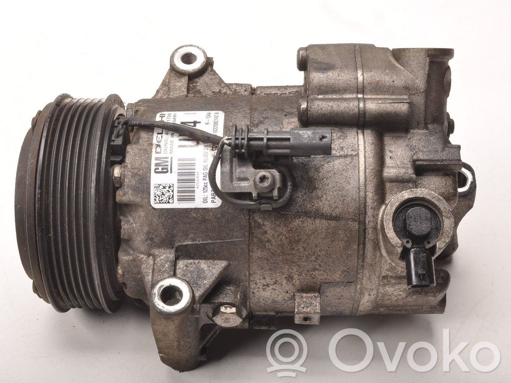 Opel Astra J Kompresor / Sprężarka klimatyzacji A/C 