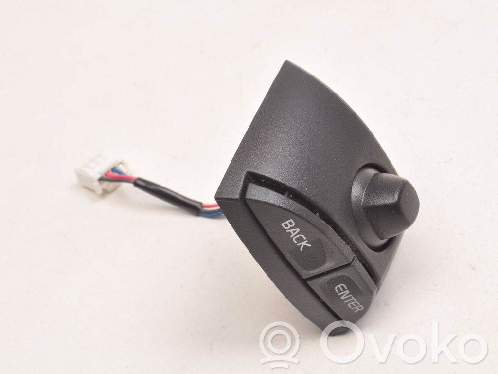 Volvo C70 Butoane/comutatoare pe volan 