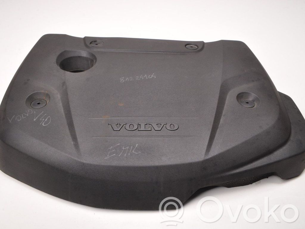 Volvo V40 Engine cover (trim) 
