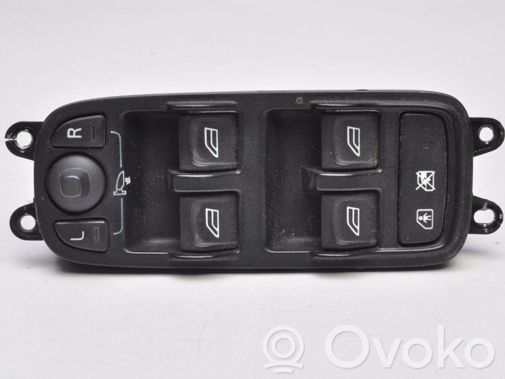 Volvo S40 Quarter vent window switch 