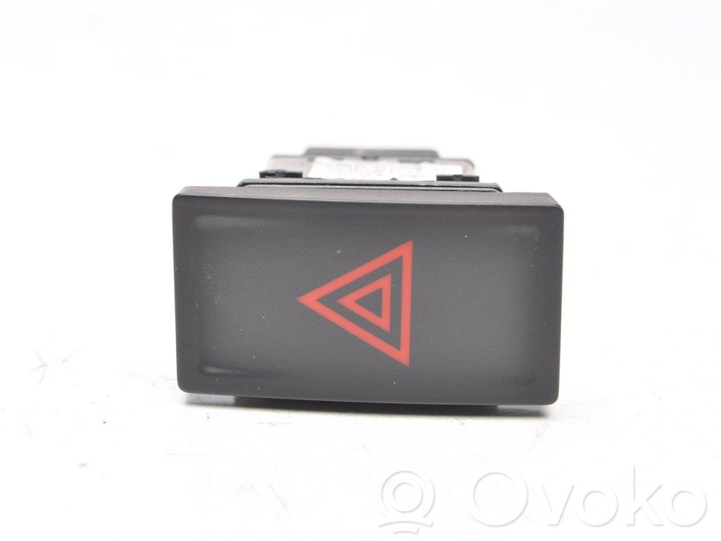 MG ZS Hazard light switch 