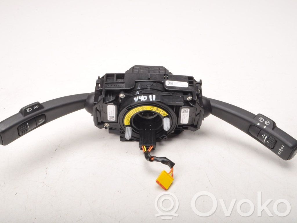 Volvo V40 A set of switches 