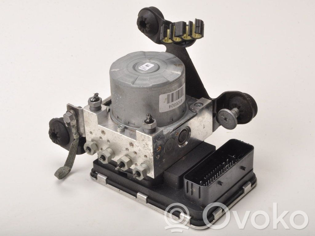Volvo V60 ABS Pump 