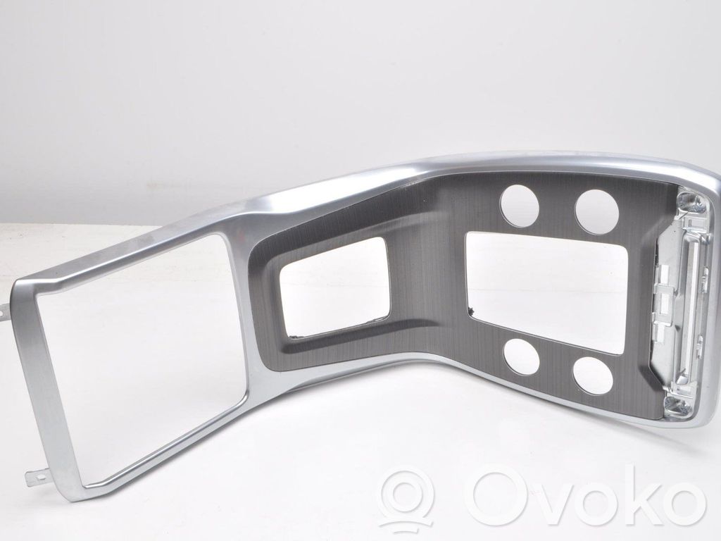 Volvo V70 Console centrale, commande de multimédia l'unité principale 