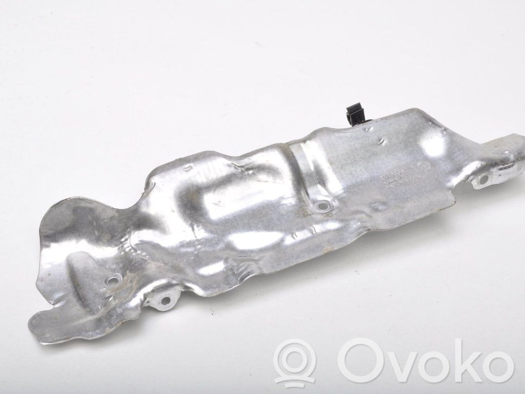 Volvo XC60 Osłona termiczna komory silnika 