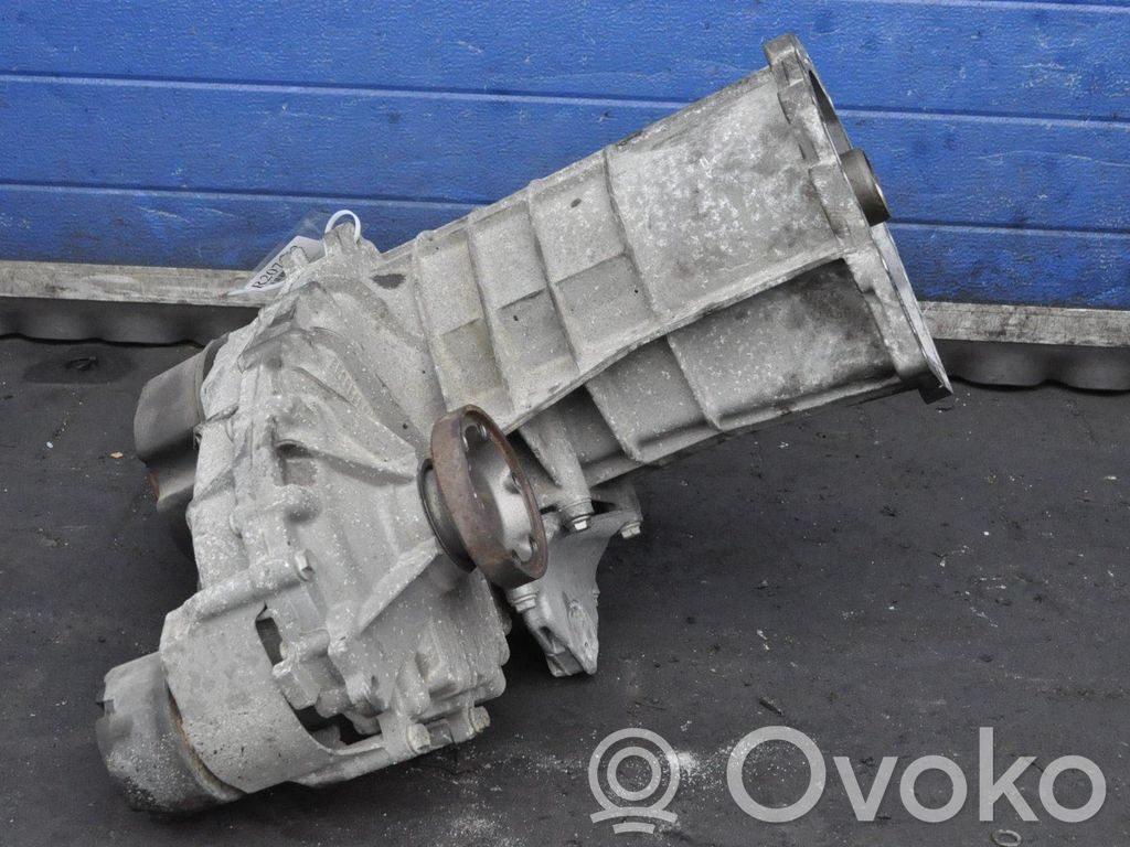 Audi Q7 4L Rear gearbox reducer/haldex oil pump 