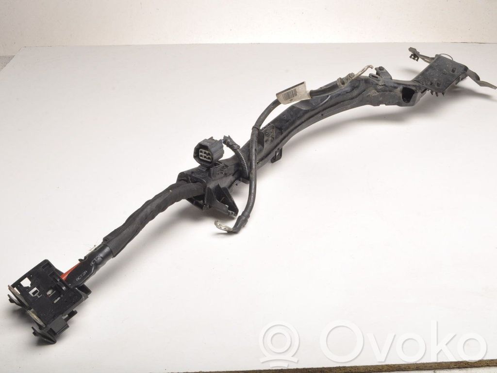Volvo XC60 Positive cable (battery) 