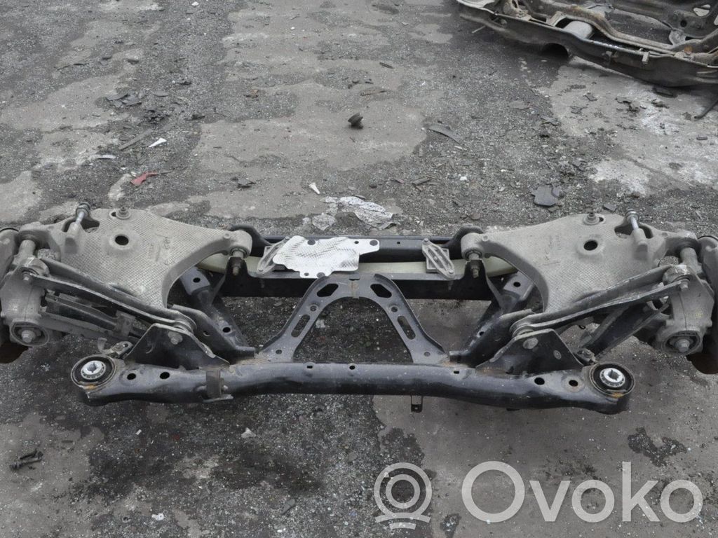 Volvo V60 Takajousituksen asennussarja 