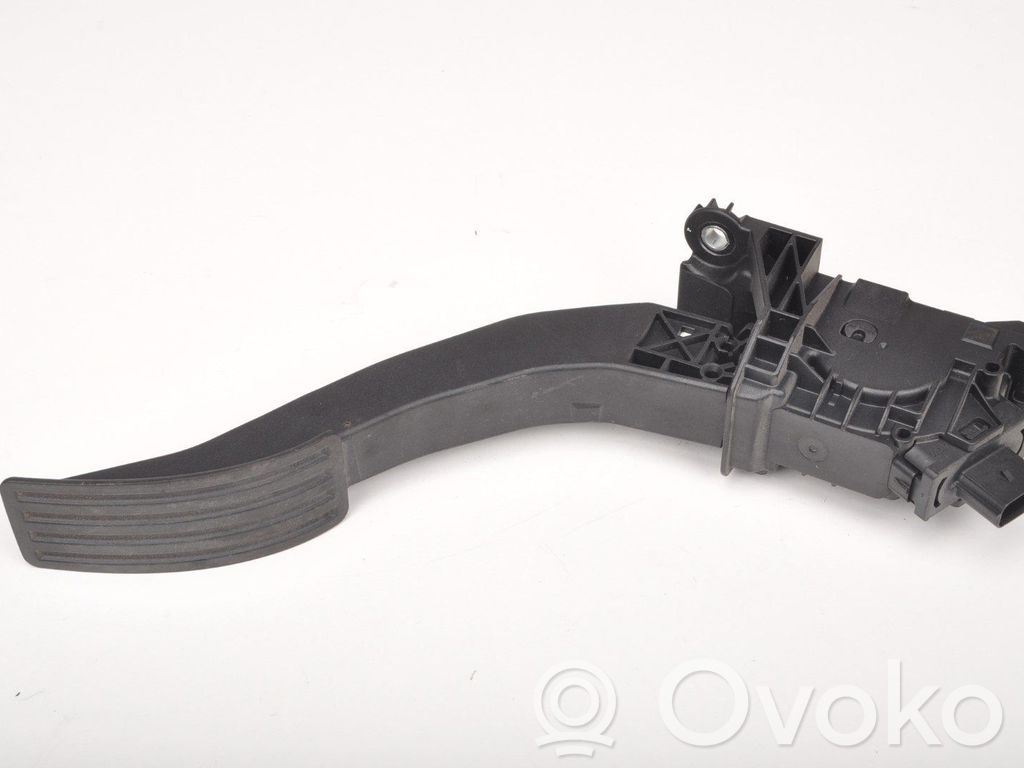 Volvo XC40 Pedal del acelerador 