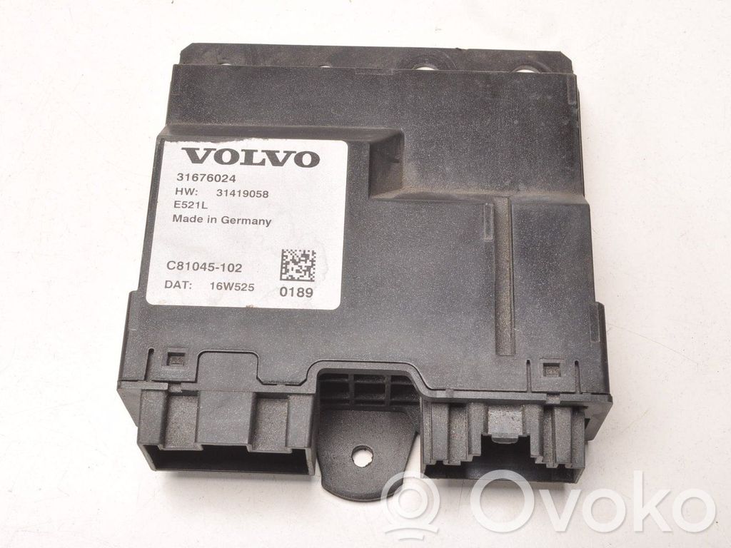 Volvo S90, V90 Tailgate/trunk control unit/module 