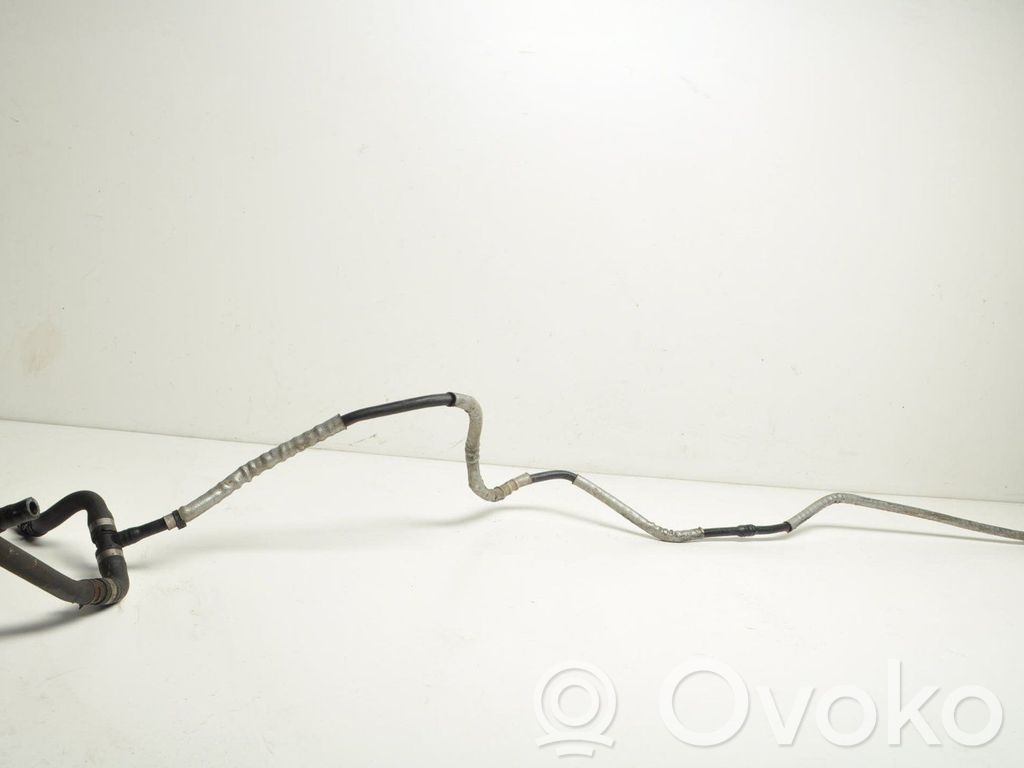 Volvo V60 Conductă/furtun lichid de răcire motor 