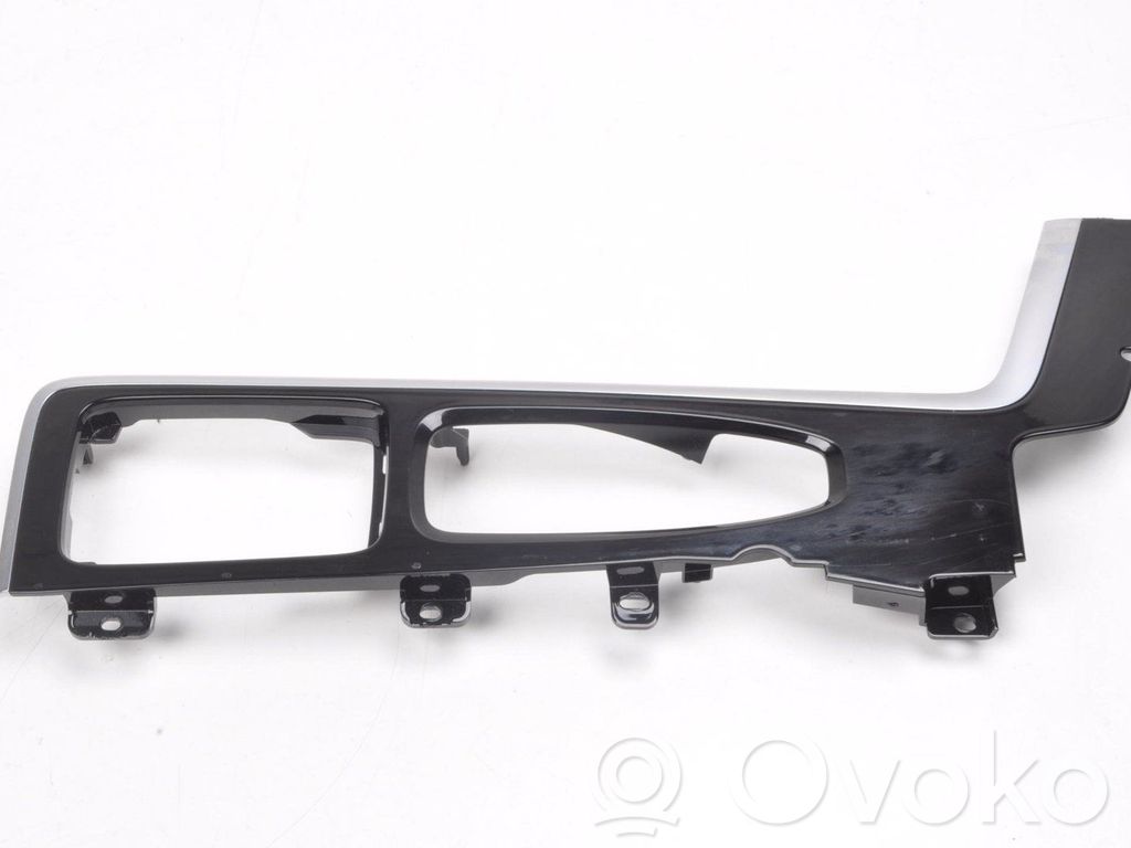 Volvo XC60 Center console decorative trim 