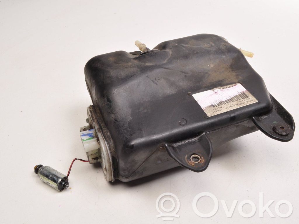 Volvo C30 FAP nestesäiliö 