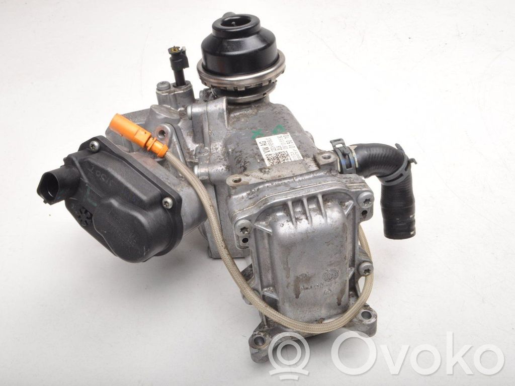 Audi A8 S8 D4 4H EGR aušintuvas 