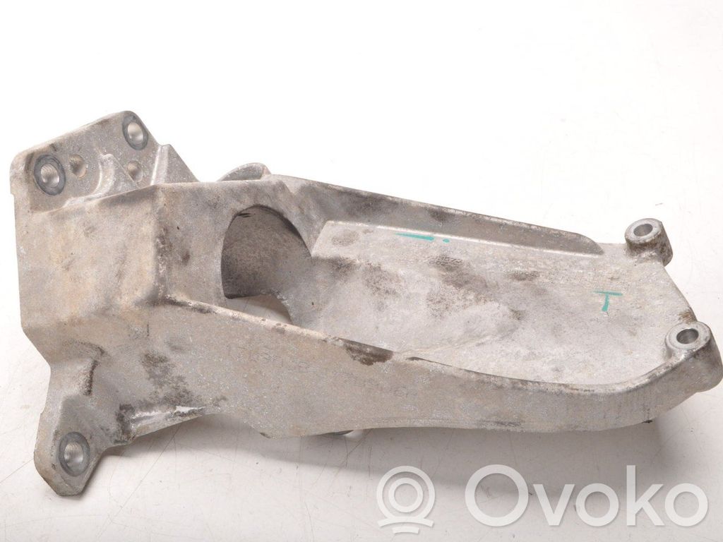 Volvo S90, V90 Supporto di montaggio del motore (usato) 