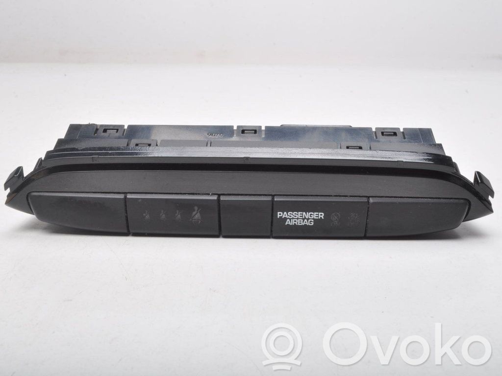 Central console control unit   93700C8870