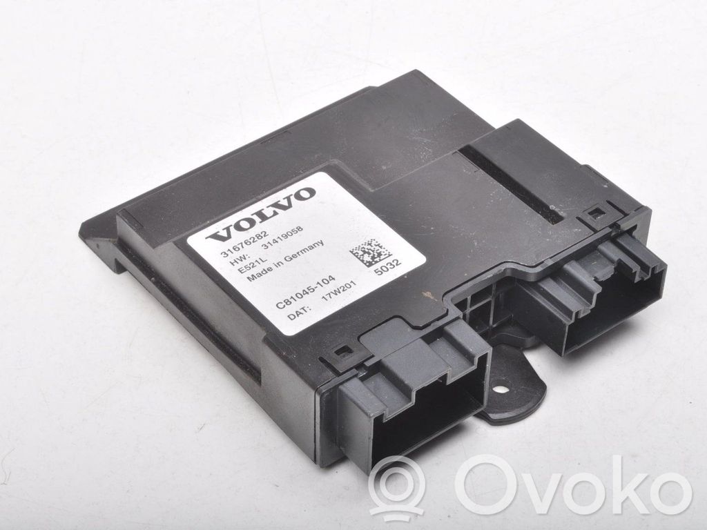 Volvo S90, V90 Tailgate/trunk control unit/module 