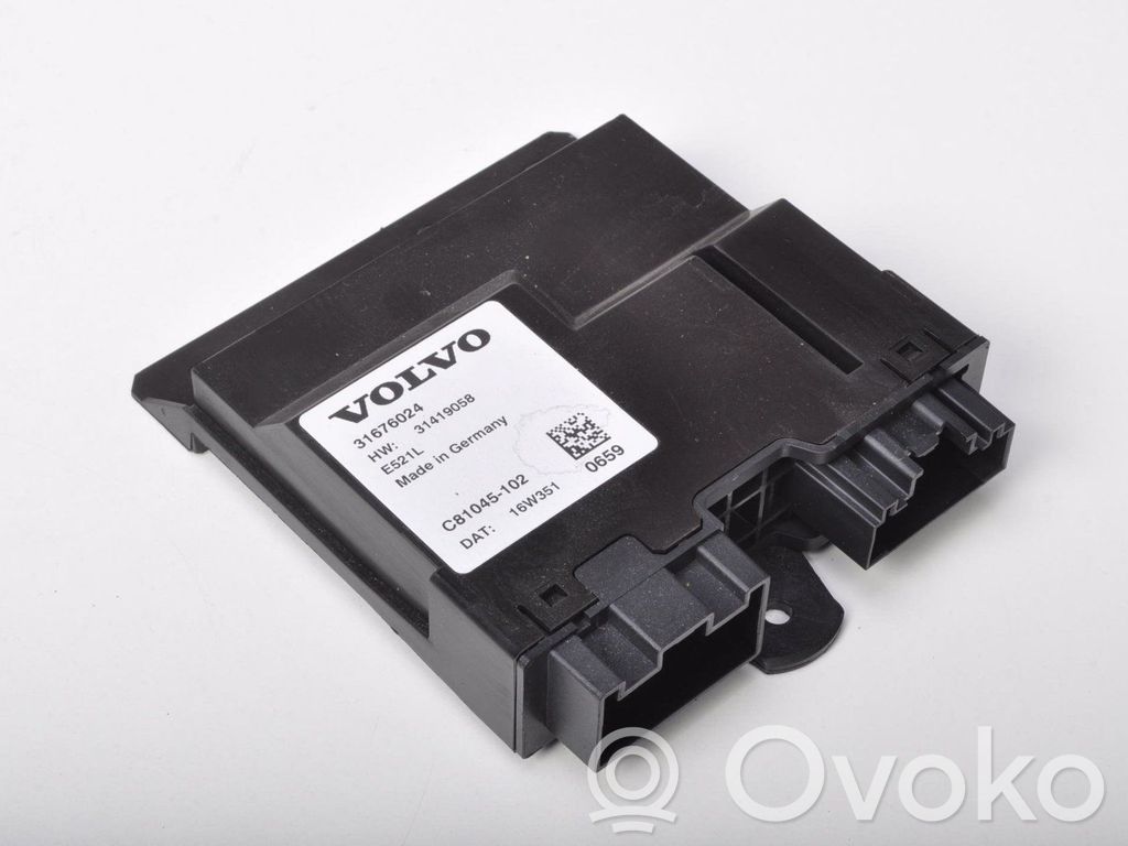 Volvo S90, V90 Trunk lid opening control unit 