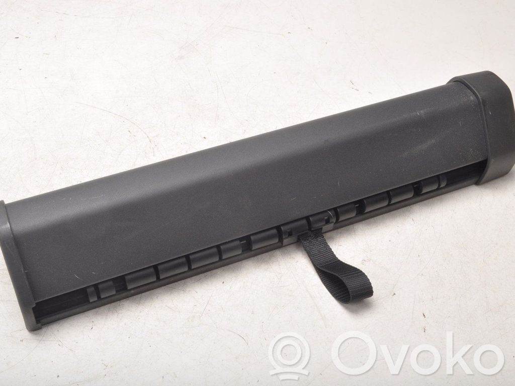 Volvo V60 Tinklelis 