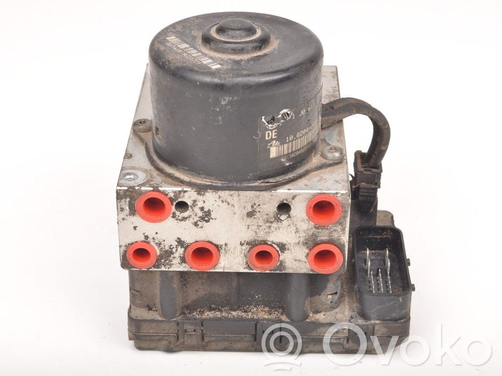 Audi A3 S3 8L ABS bloks 