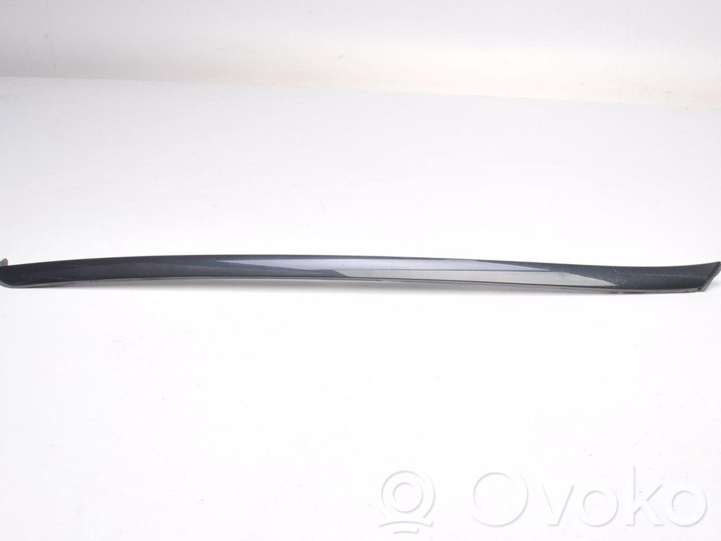 Volvo XC60 Windshield trim 