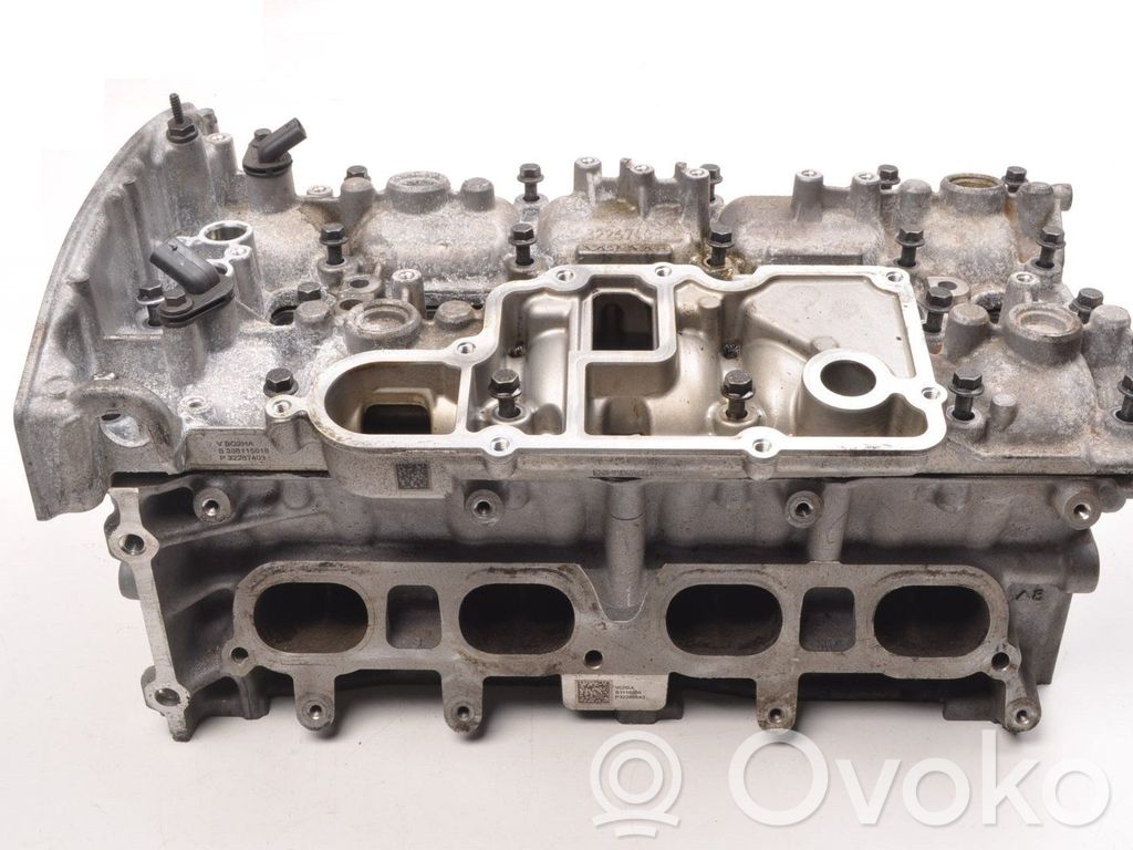 Engine head   P32298919,32267403,32298647,32298649