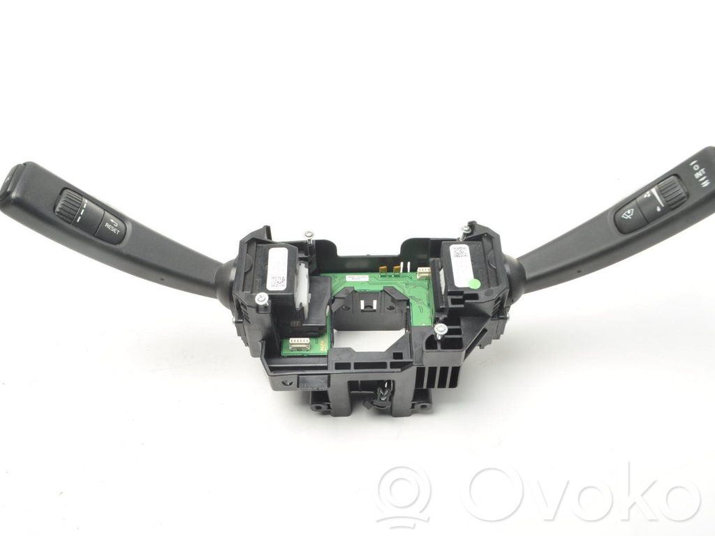 Volvo S60 A set of switches 