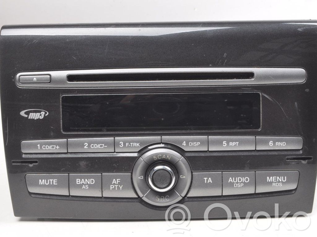 Fiat Bravo Unité principale radio / CD / DVD / GPS 