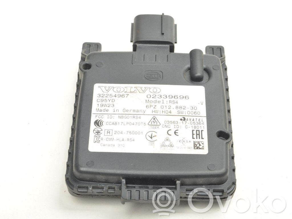 Volvo XC60 ACC Distronic radar sensor grill/trim 