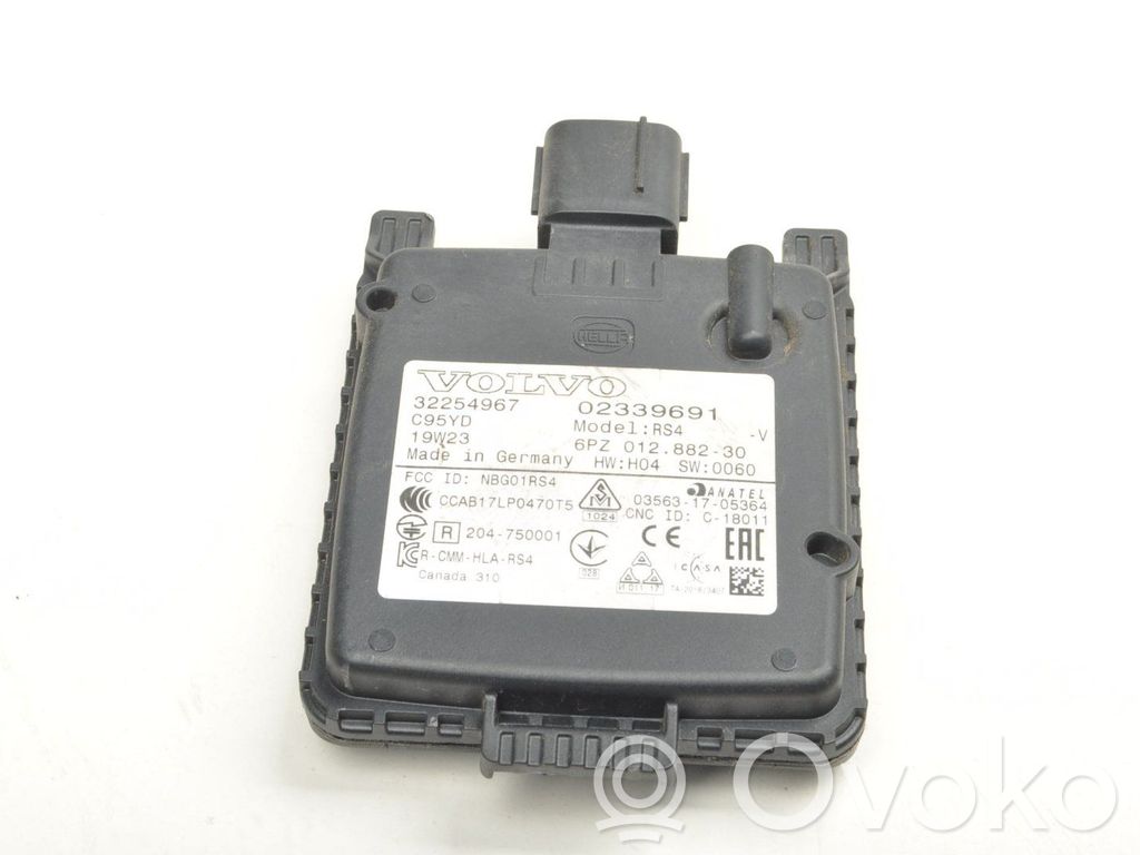 Volvo XC60 ACC Distronic radar sensor grill/trim 