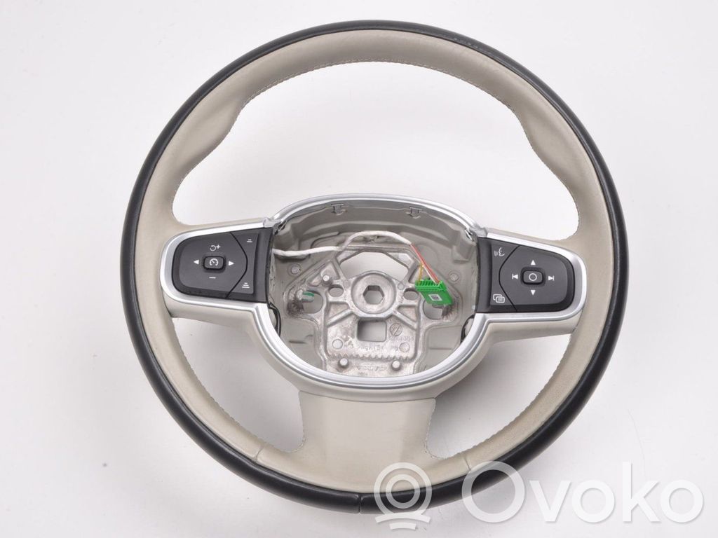 Volvo XC60 Ohjauspyörä 
