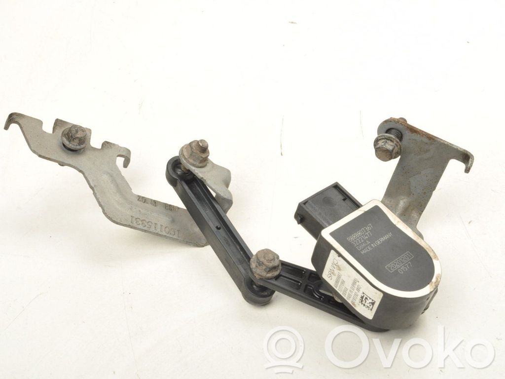 Volvo XC40 Senzor nivel far 
